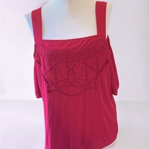 Banana Republic Red Off-Shoulder Women's Top
Size Medium Cold Shoulder Lined
